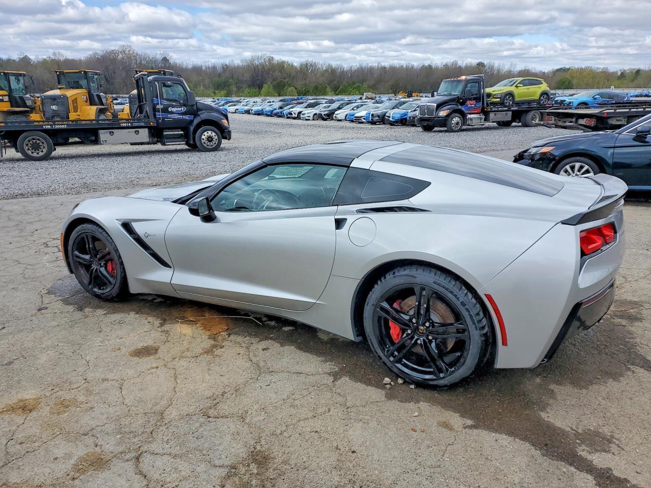 2016 Chevrolet Corvette Stingray 1Lt - Image 2