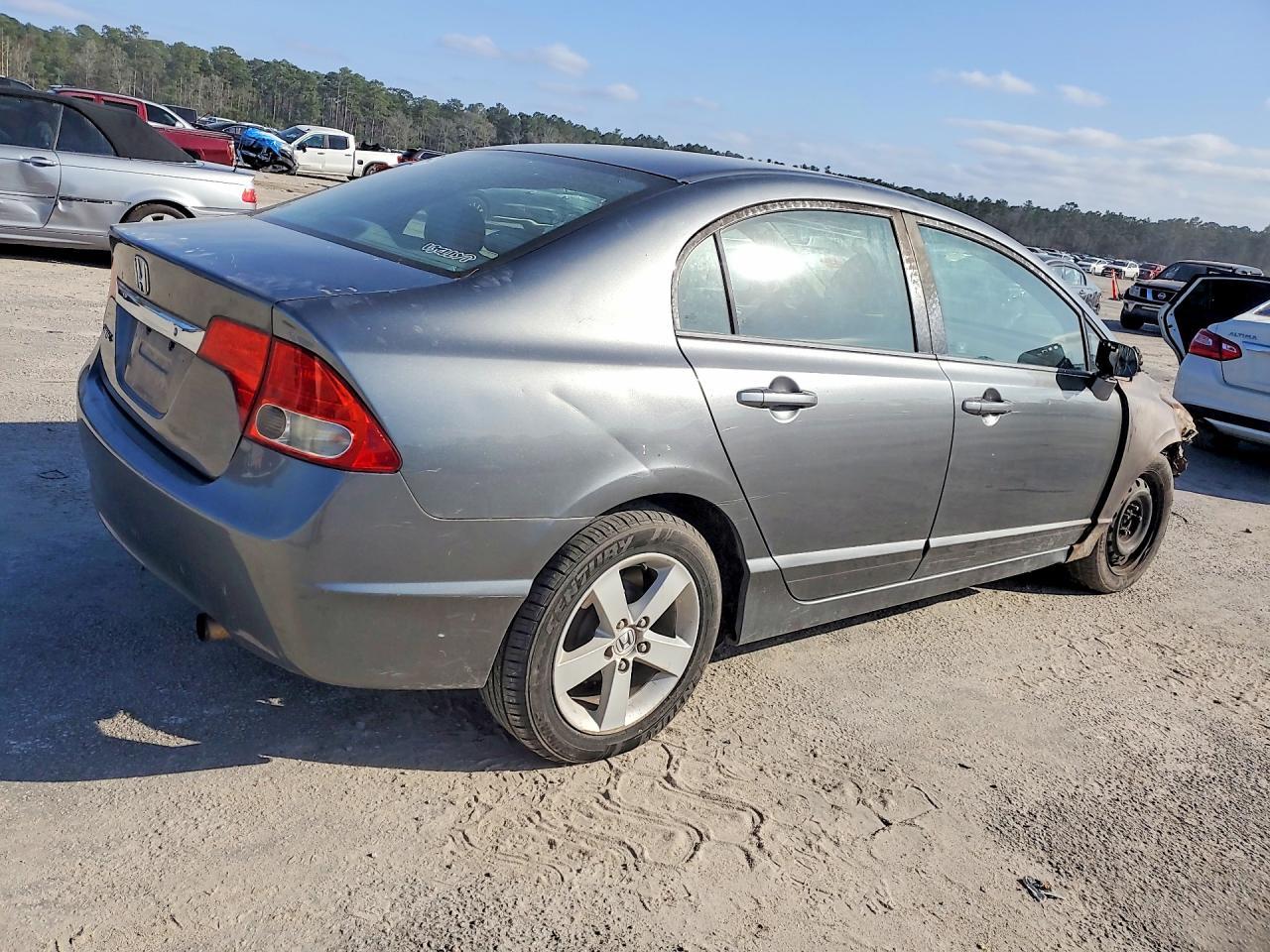 2010 Honda Civic Lx - Image 3