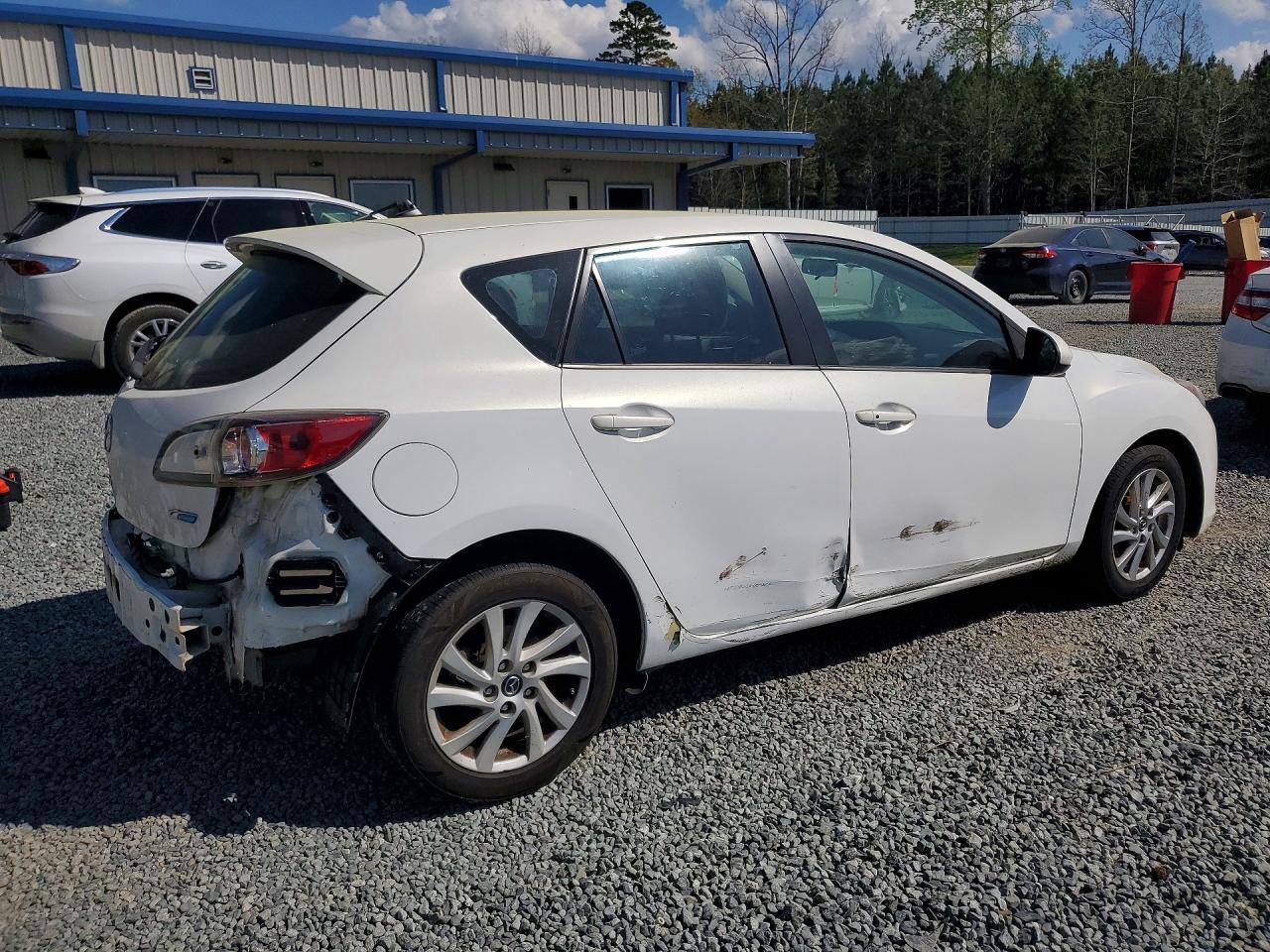 2013 Mazda 3 I - Фото 3