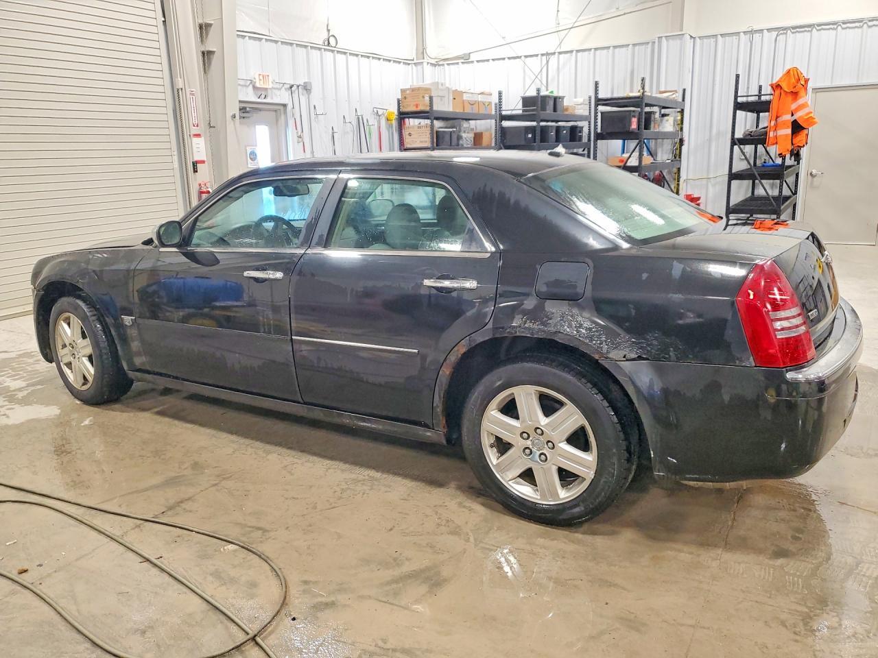 2006 Chrysler 300C - Фото 2
