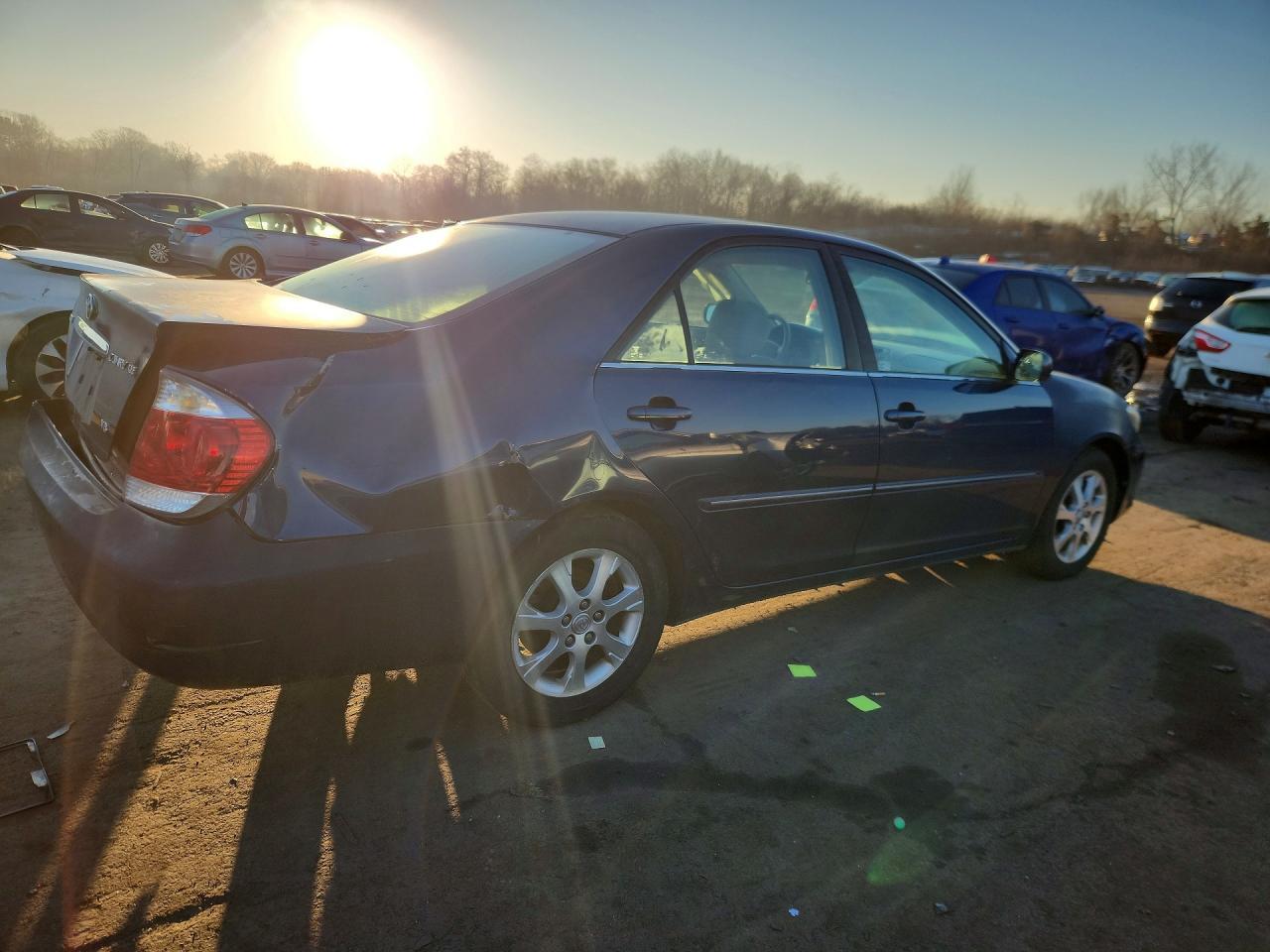 2005 Toyota Camry Xle V6 - Фото 3