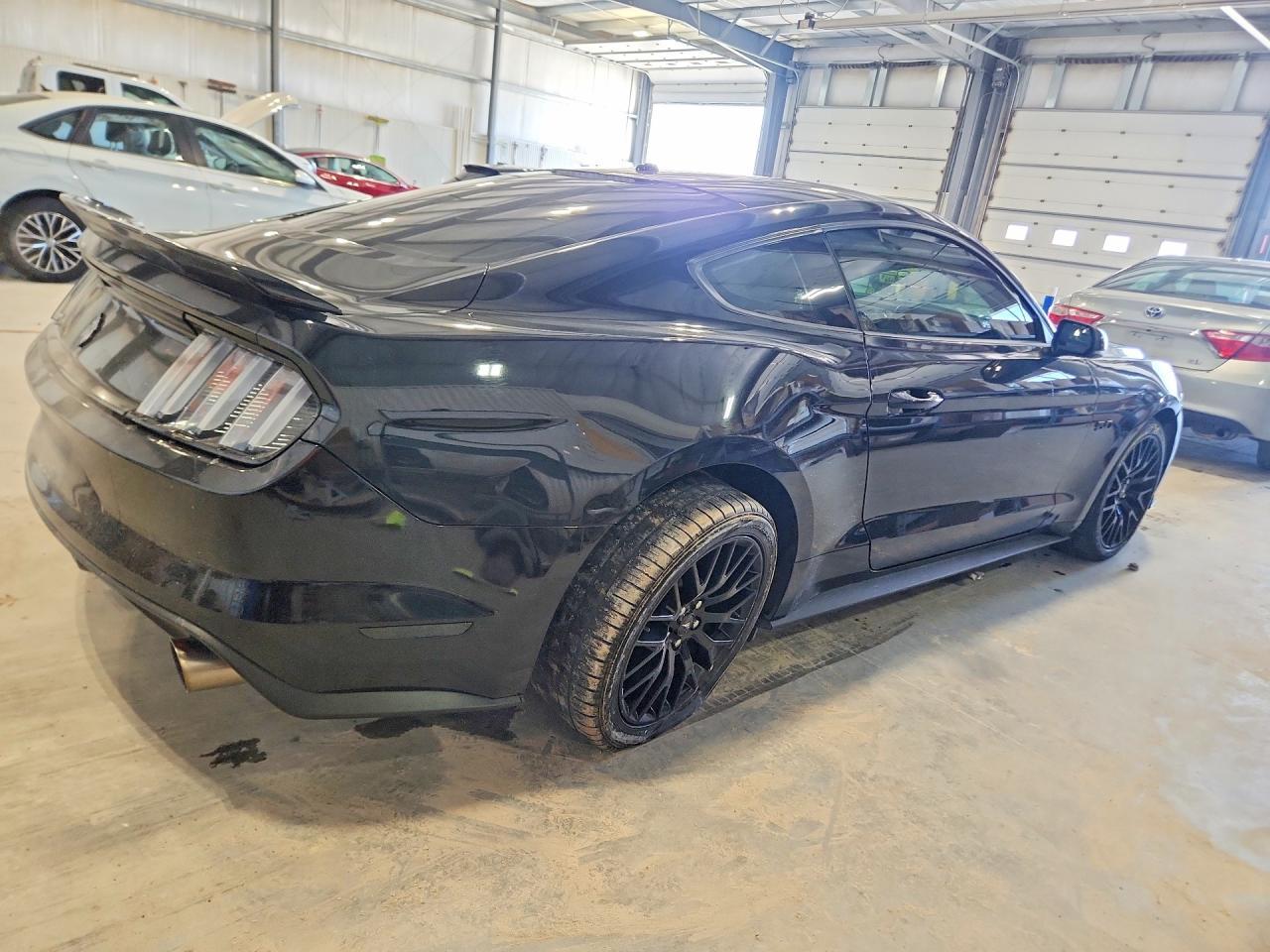 2016 Ford Mustang Gt - Image 3