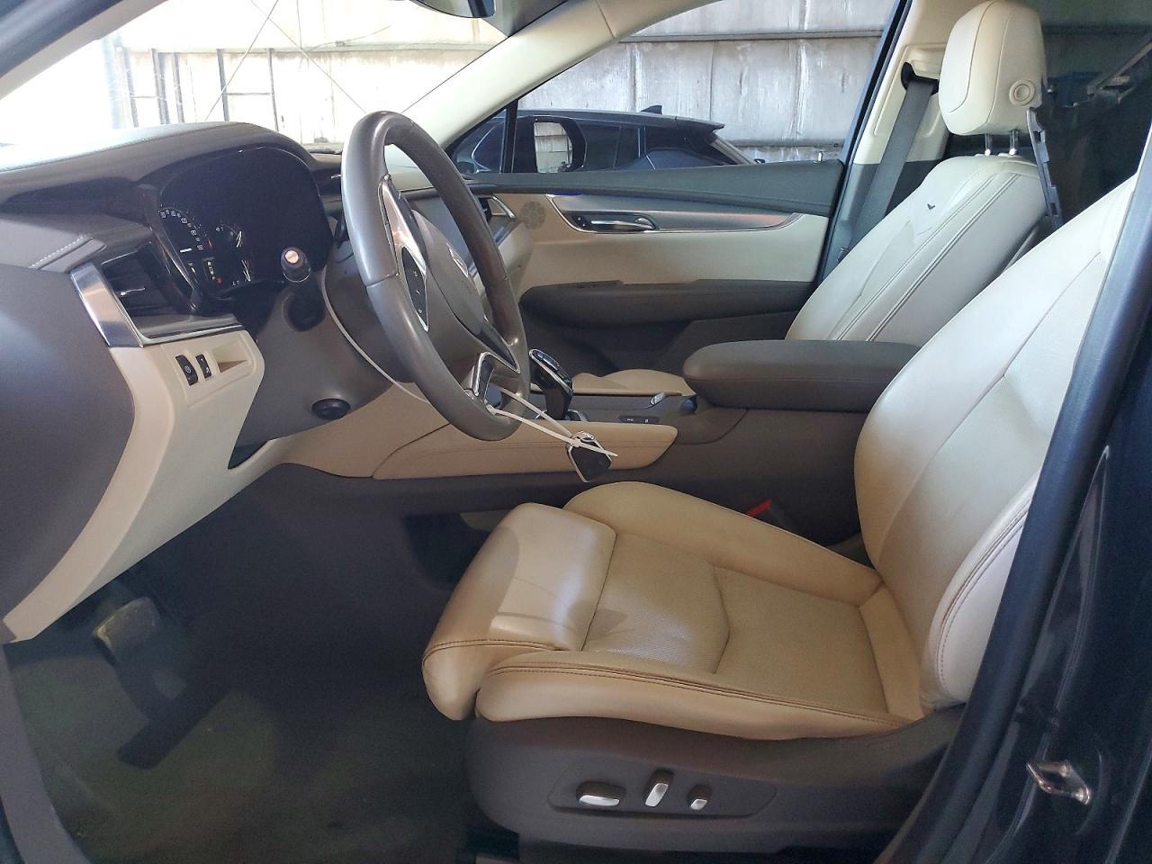 2017 Cadillac Xt5 Premium Luxury - Image 7