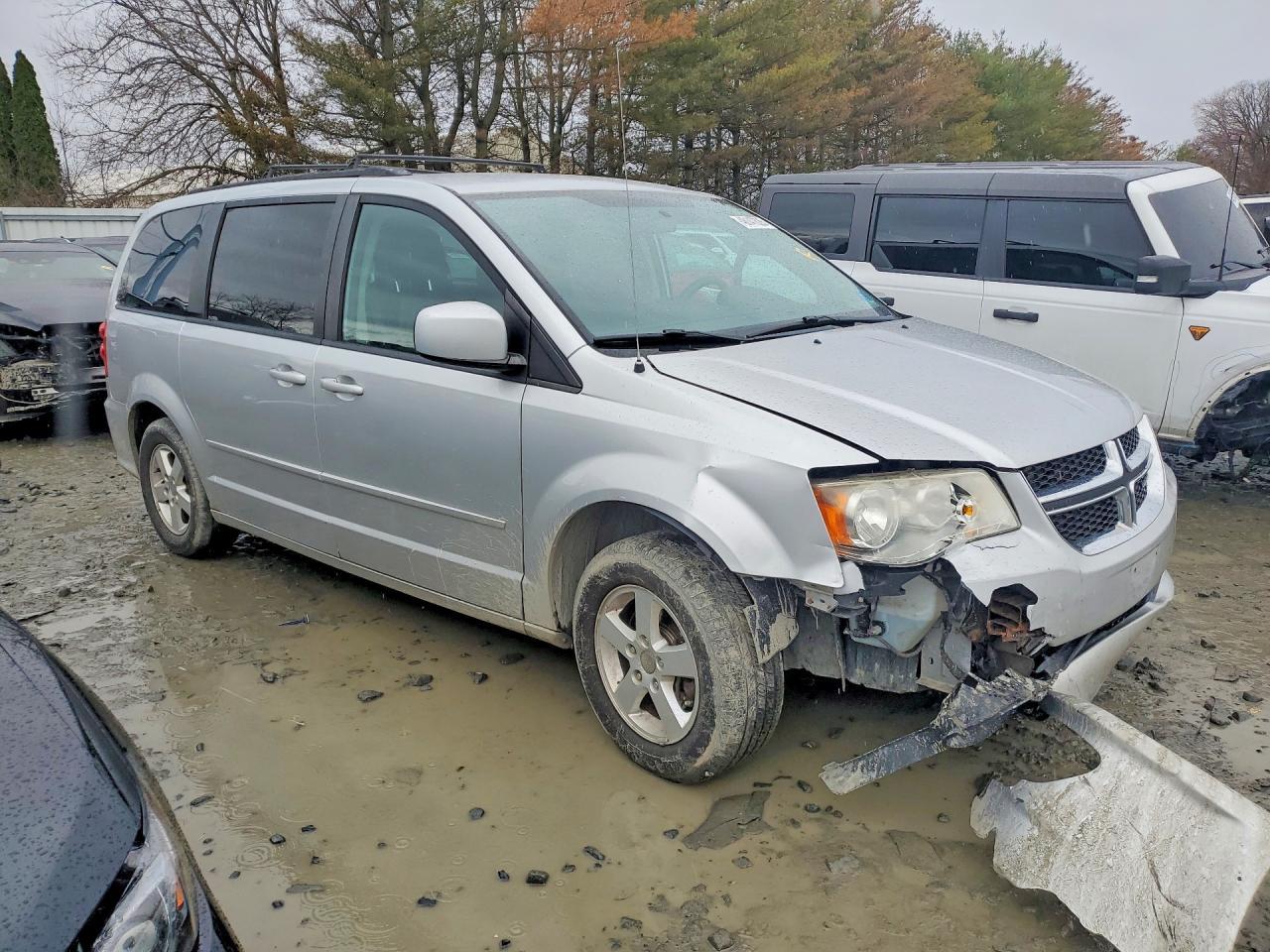 2012 Dodge Grand Caravan Sxt - Image 4