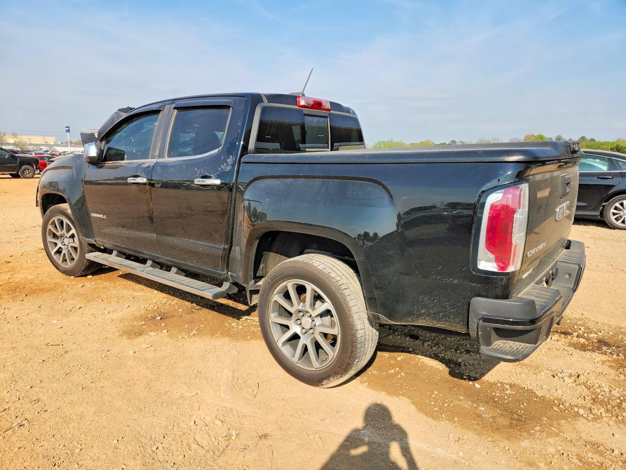 2020 GMC Canyon Denali - Image 2