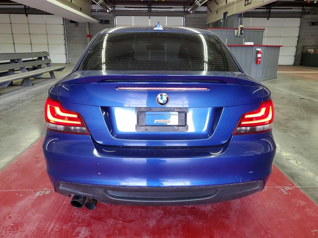 2010 BMW 135 I - Image 6