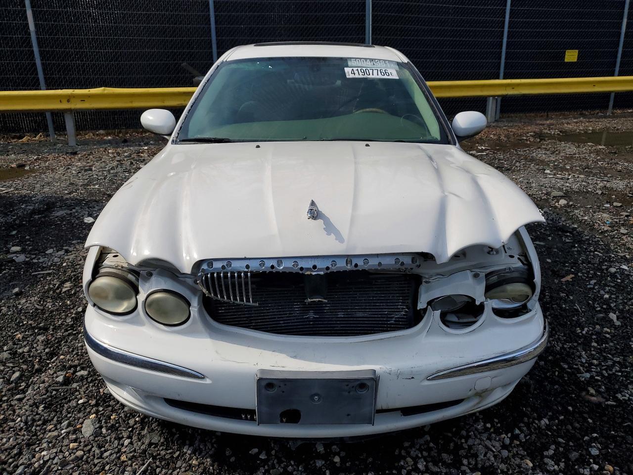 2004 Jaguar X Type - Image 5