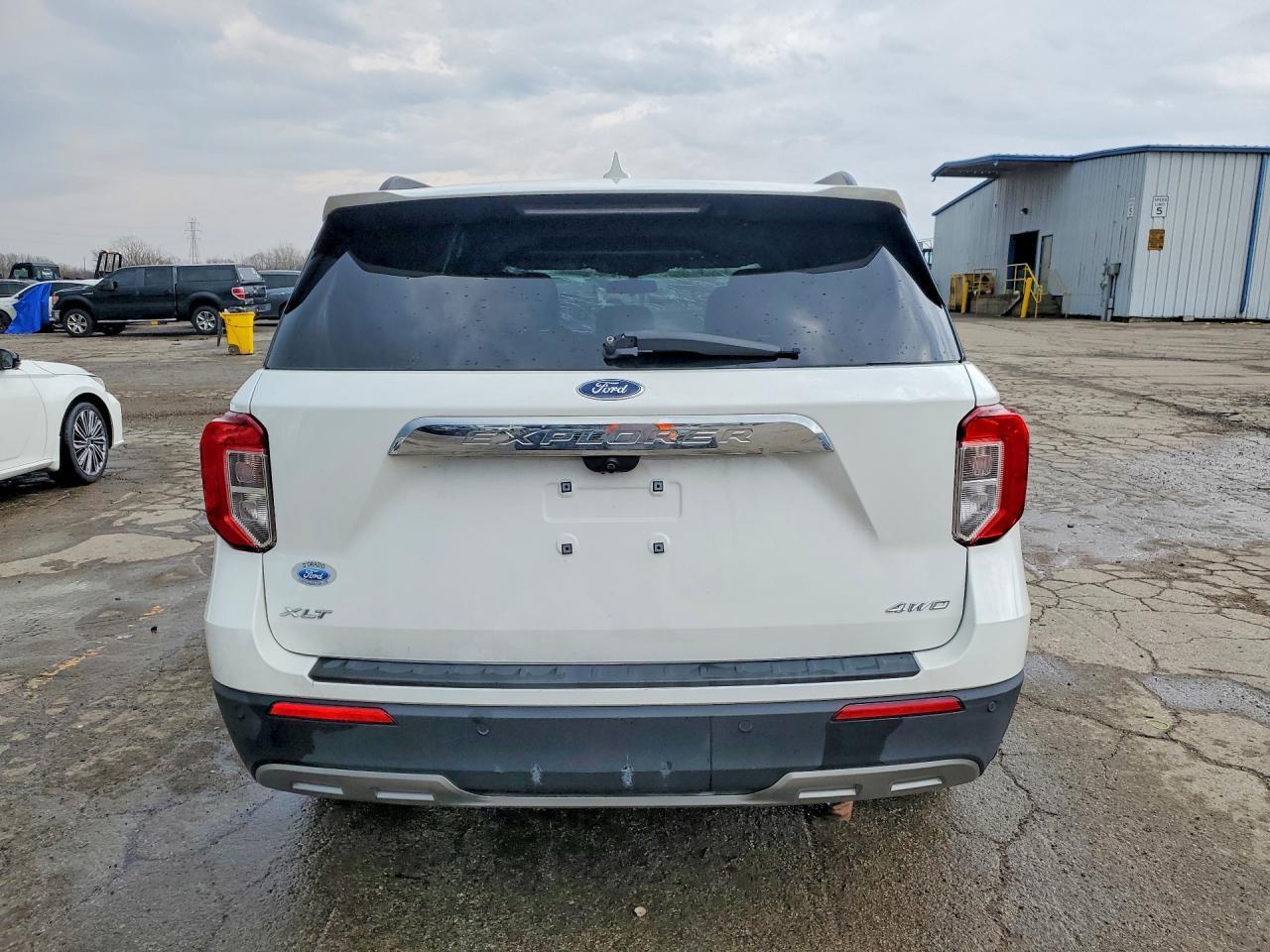 2022 Ford Explorer Xlt - Фото 6
