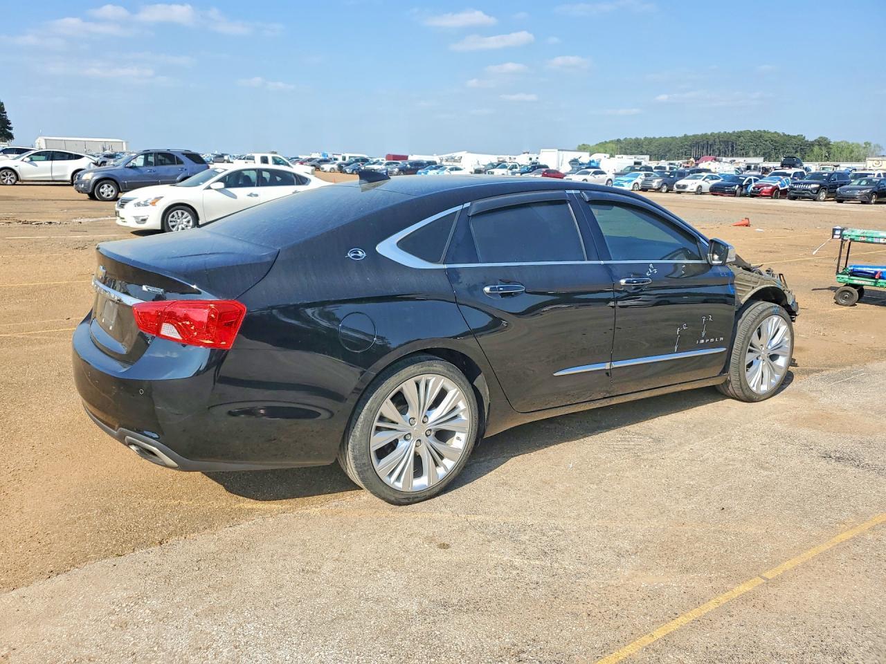 2017 Chevrolet Impala Premier - Image 3