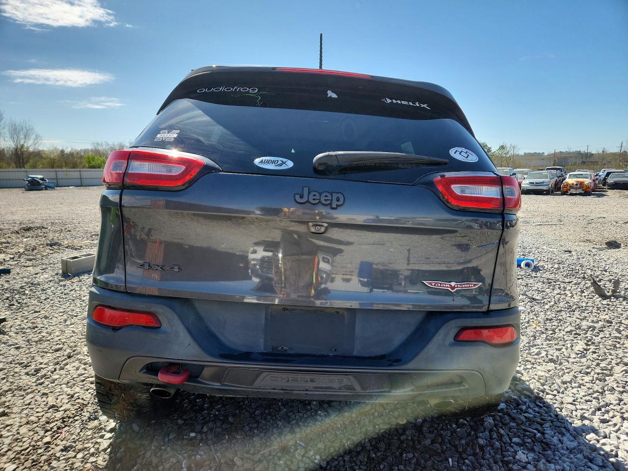 2015 Jeep Cherokee Trailhawk - Фото 6
