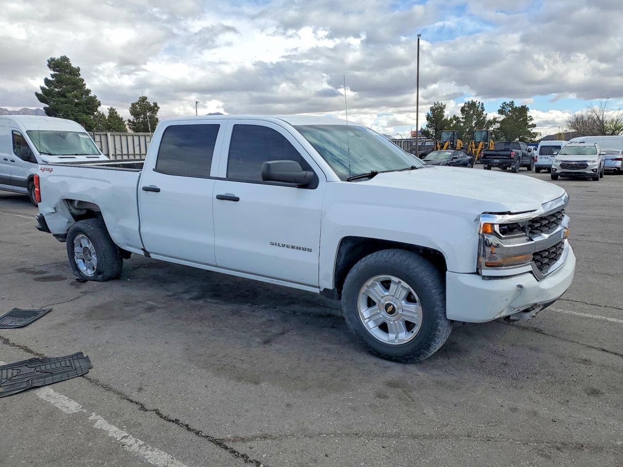 2018 Chevrolet Silverado K1500 - Фото 4