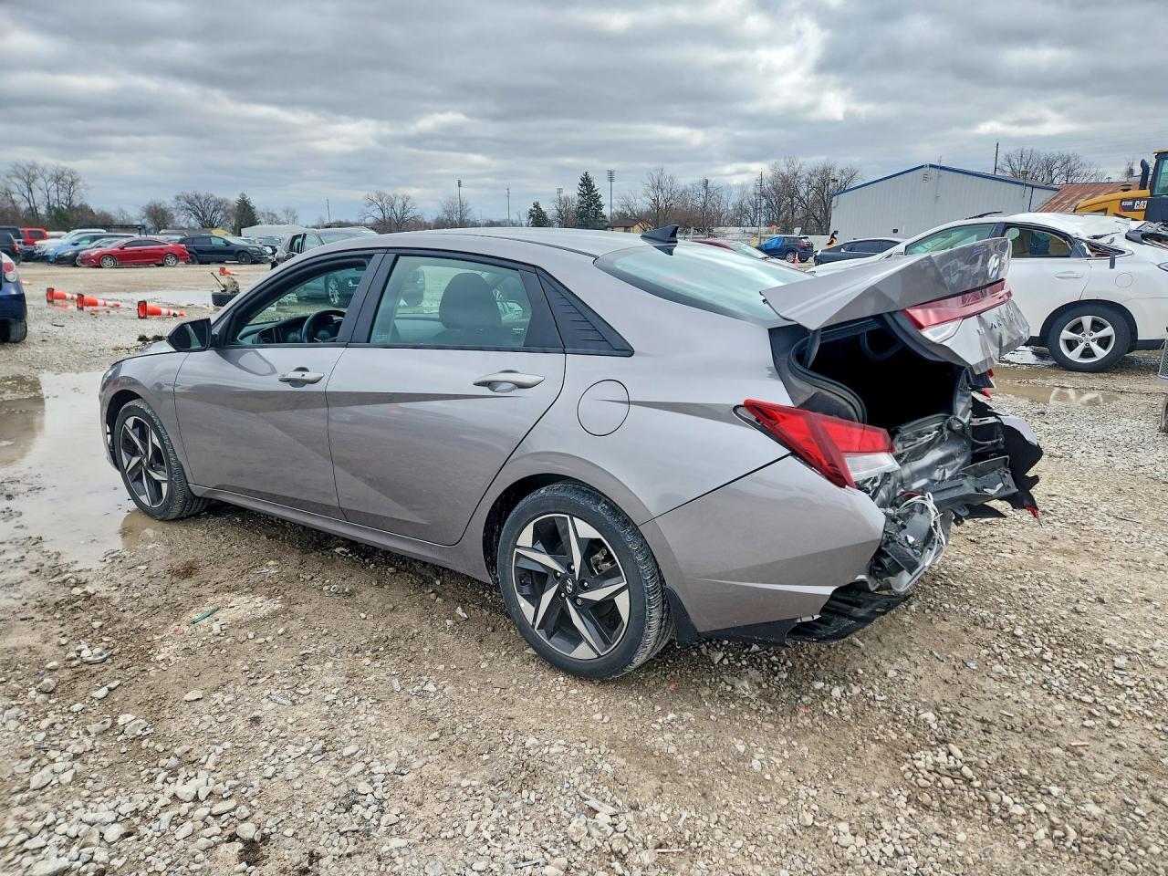 2023 Hyundai Elantra Sel - Фото 2