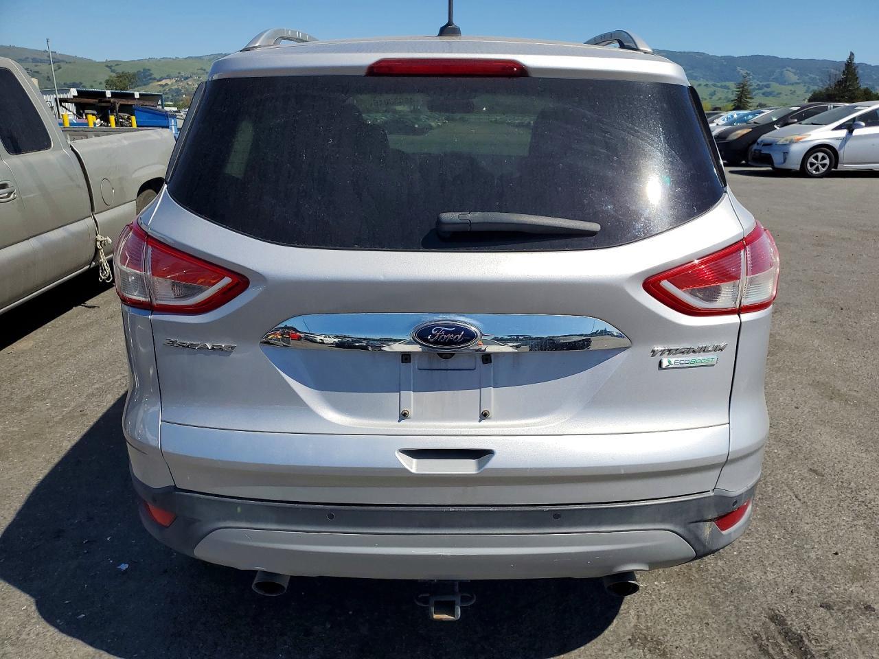 2016 Ford Escape Titanium - Image 6