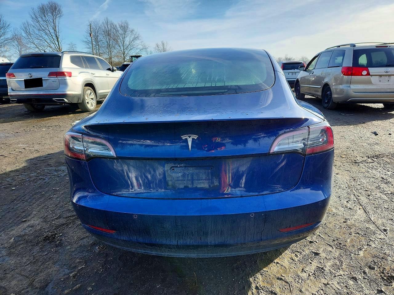 2022 Tesla Model 3 - Image 6