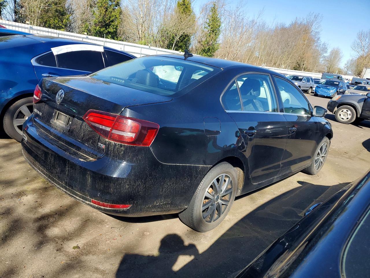 2017 Volkswagen Jetta Se - Фото 3