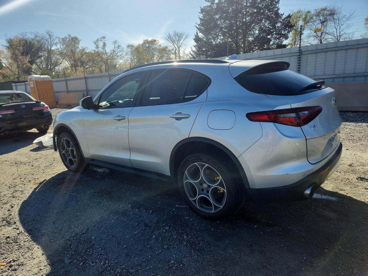 2018 Alfa Romeo Stelvio Sport - Фото 2