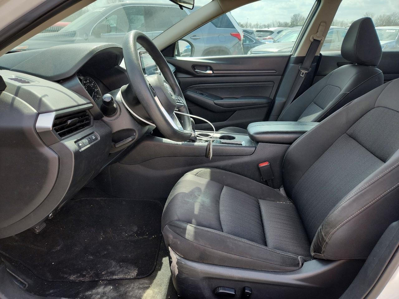 2020 Nissan Altima S - Image 7