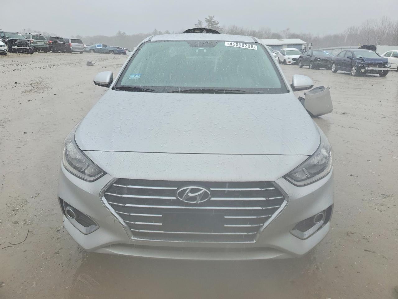 2019 Hyundai Accent Sel - Image 5