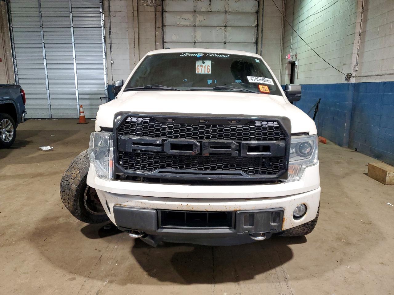 2014 Ford F150 Supercrew - Фото 5