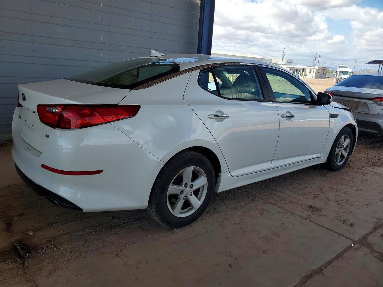 2015 Kia Optima Lx - Image 3