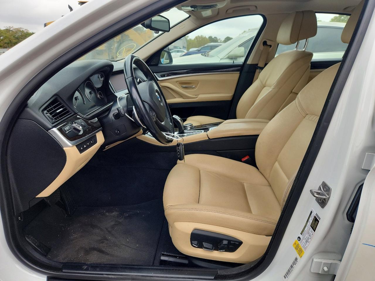 2016 BMW 528 I - Image 7