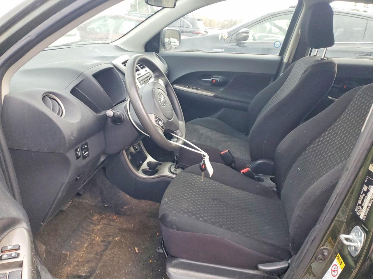 2011 Scion Xd Base - Фото 7