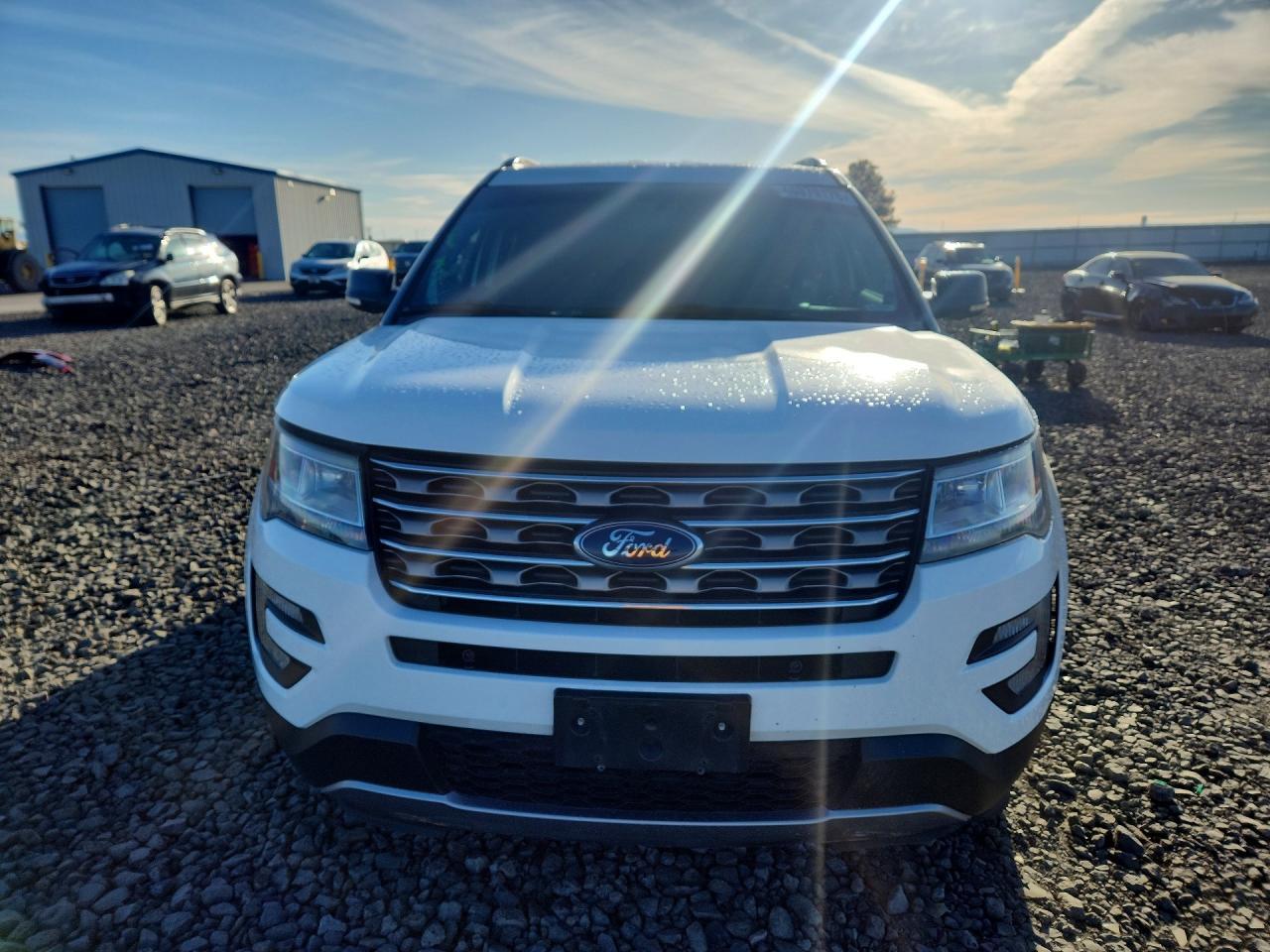 2017 Ford Explorer Xlt - Фото 5