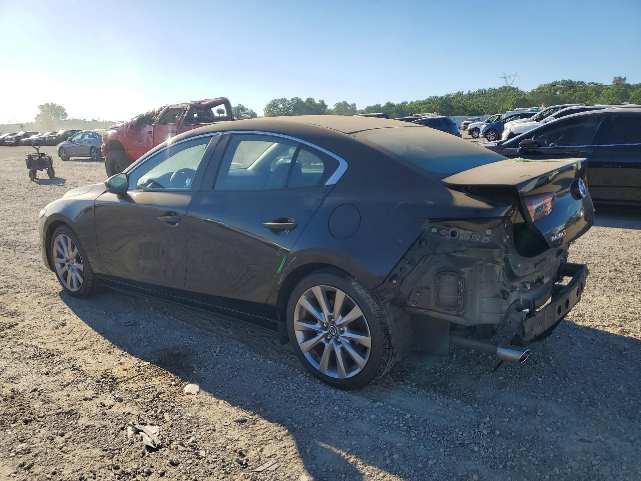 2021 Mazda 3 Select - Image 2