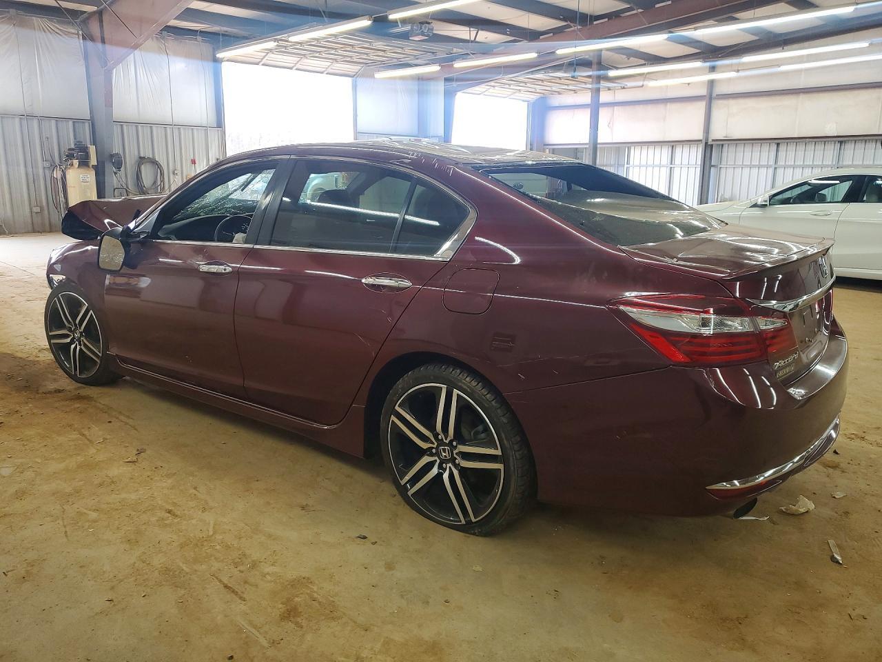 2016 Honda Accord Sport - Фото 2