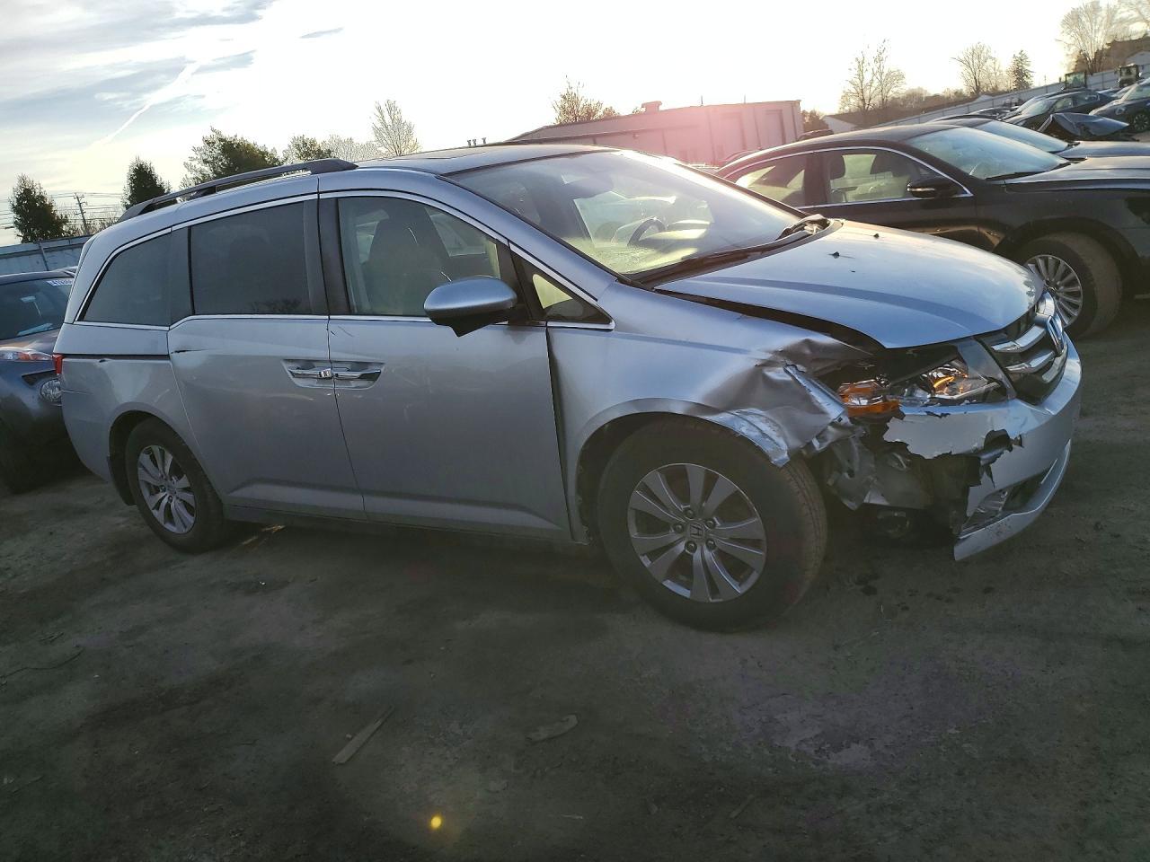 2014 Honda Odyssey Exl - Фото 4