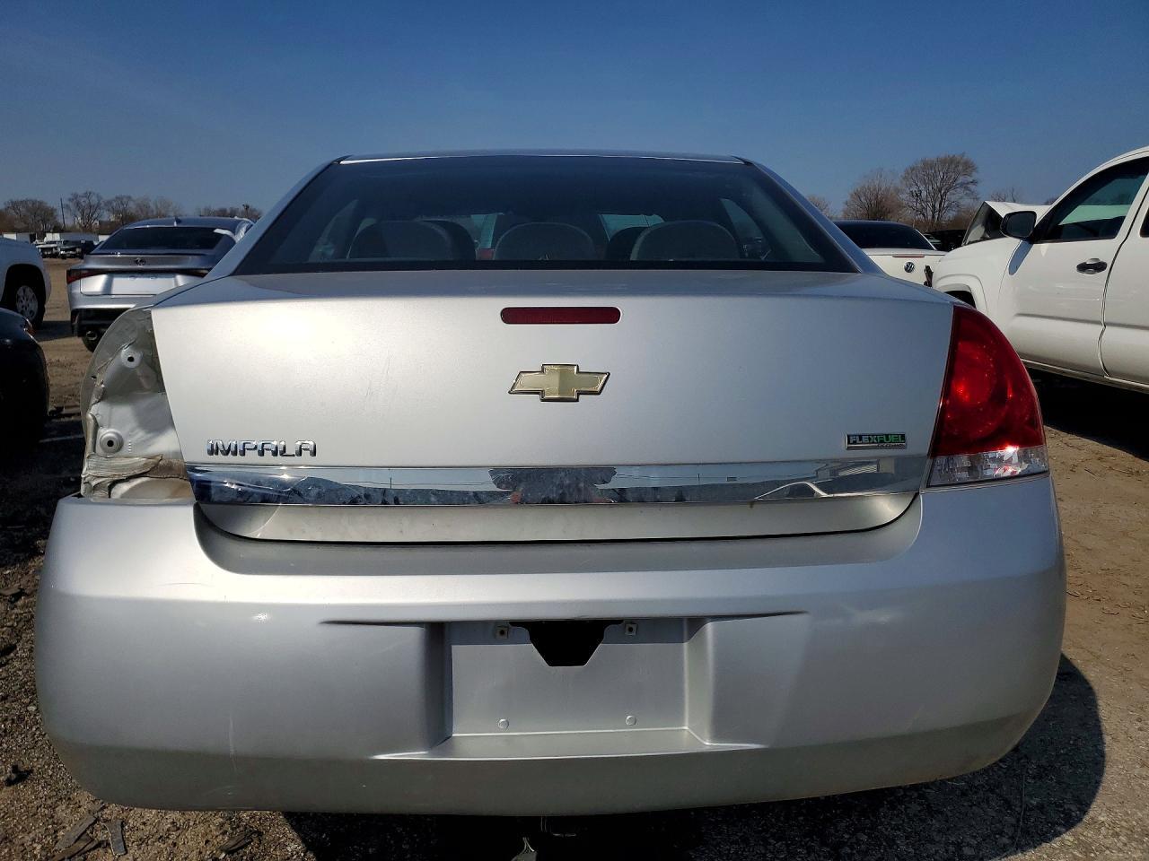2011 Chevrolet Impala Ls - Фото 6
