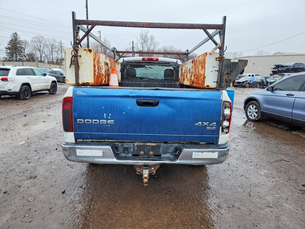 2004 Dodge Ram 2500 St - Image 6