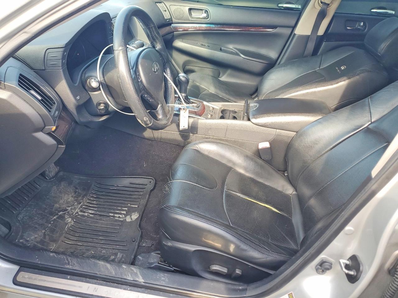 2011 Infiniti G37 Sedan X - Image 7