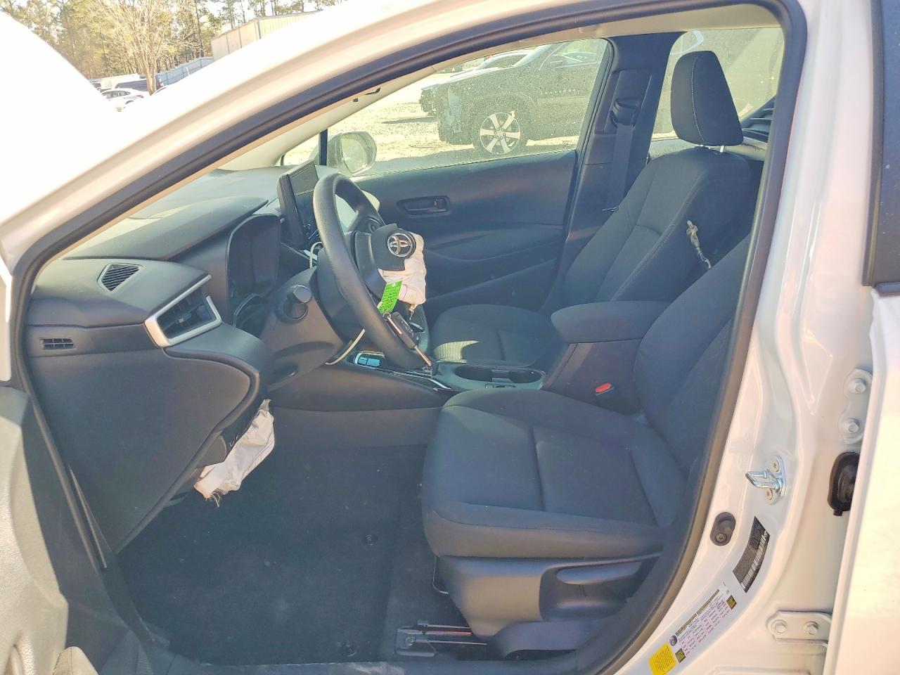 2025 Toyota Corolla Le - Image 7