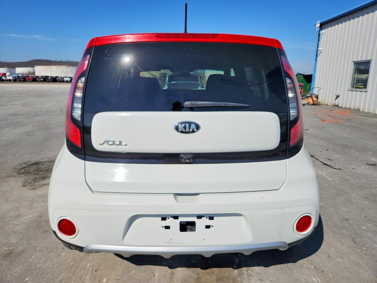 2017 Kia Soul + - Фото 6