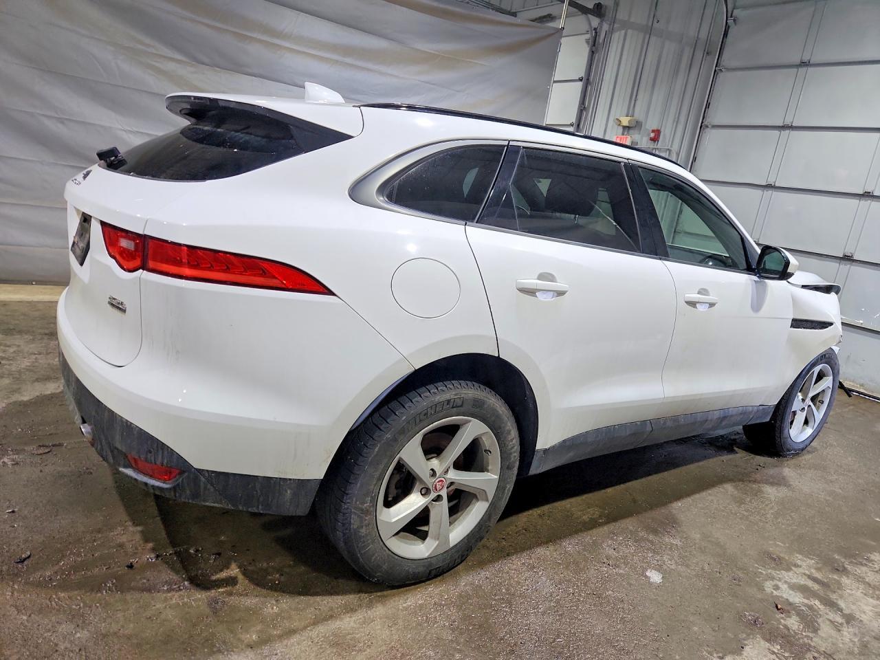 2018 Jaguar F-Pace - Фото 3