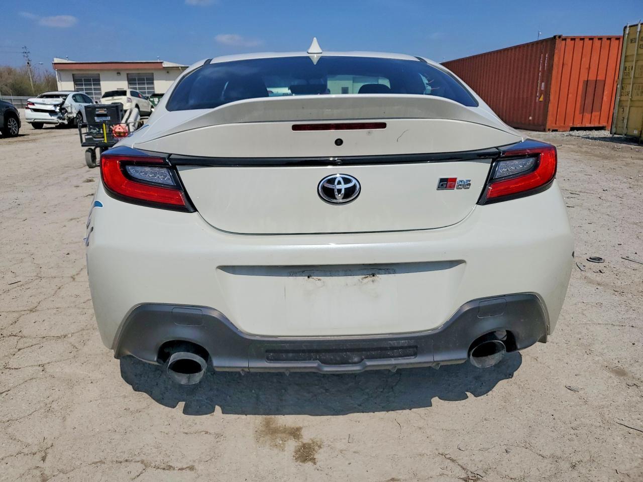 2023 Toyota Gr86 Premium - Image 6