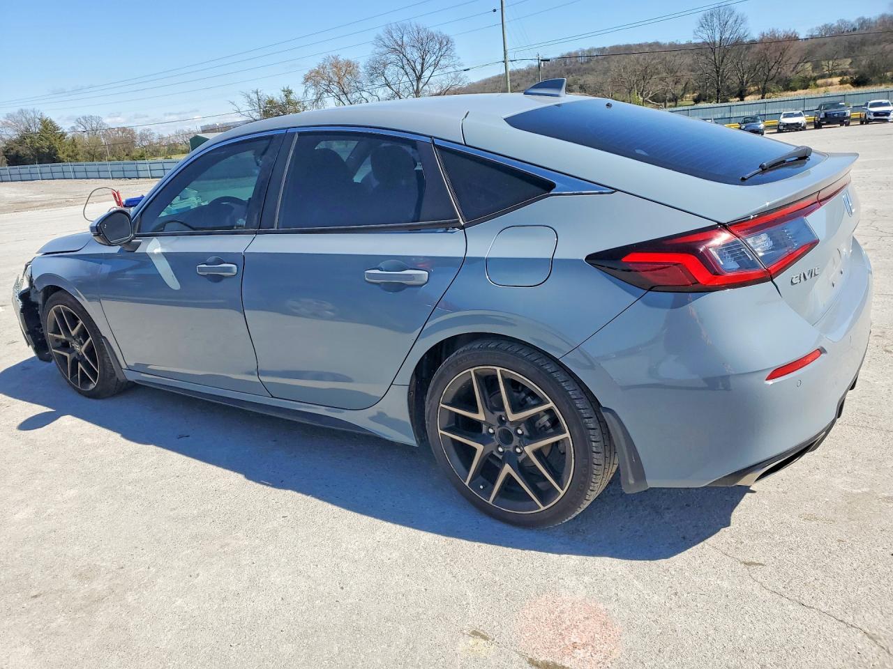 2022 Honda Civic Sport Touring - Image 2