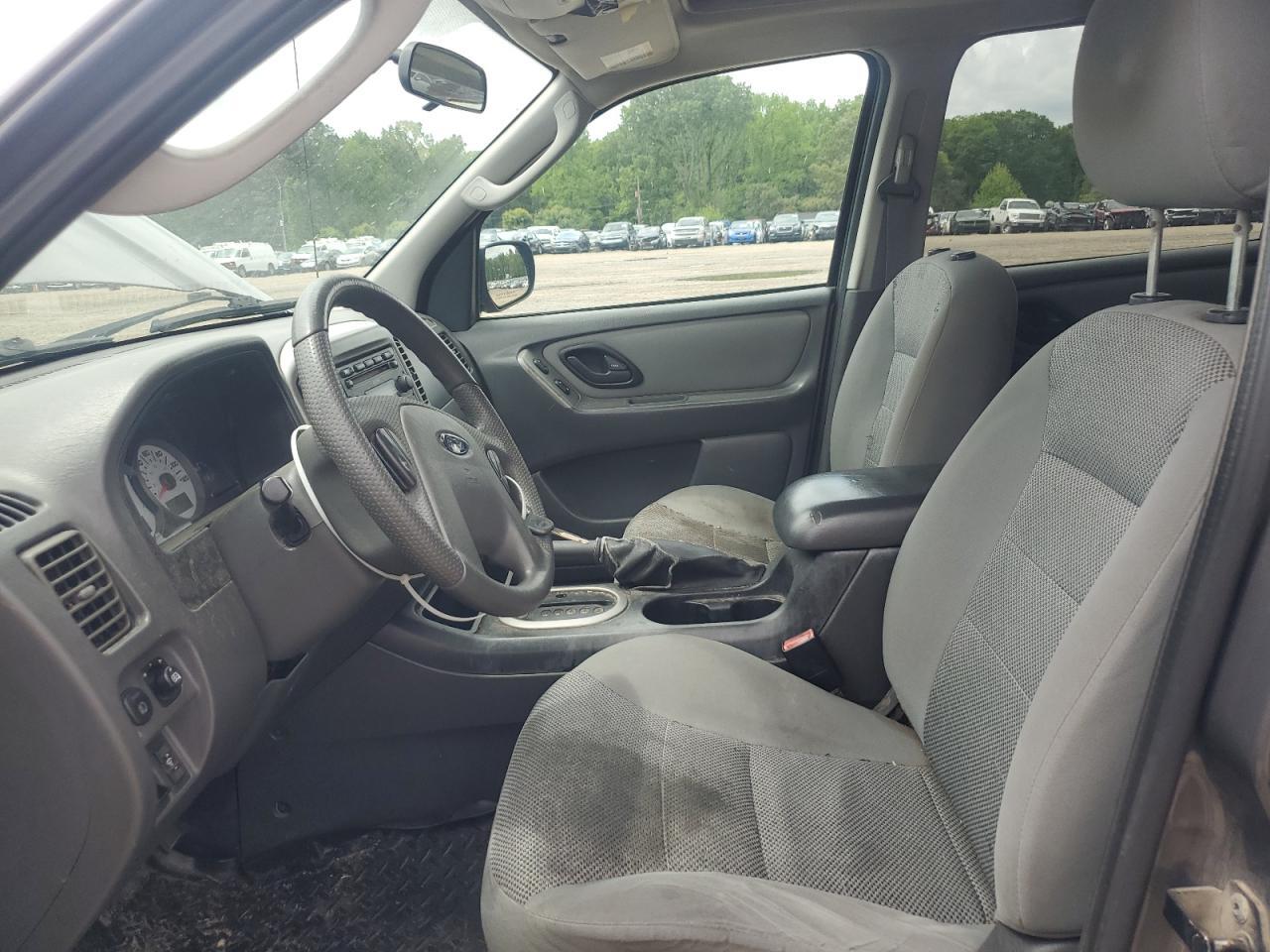 2005 Ford Escape Xlt - Фото 7