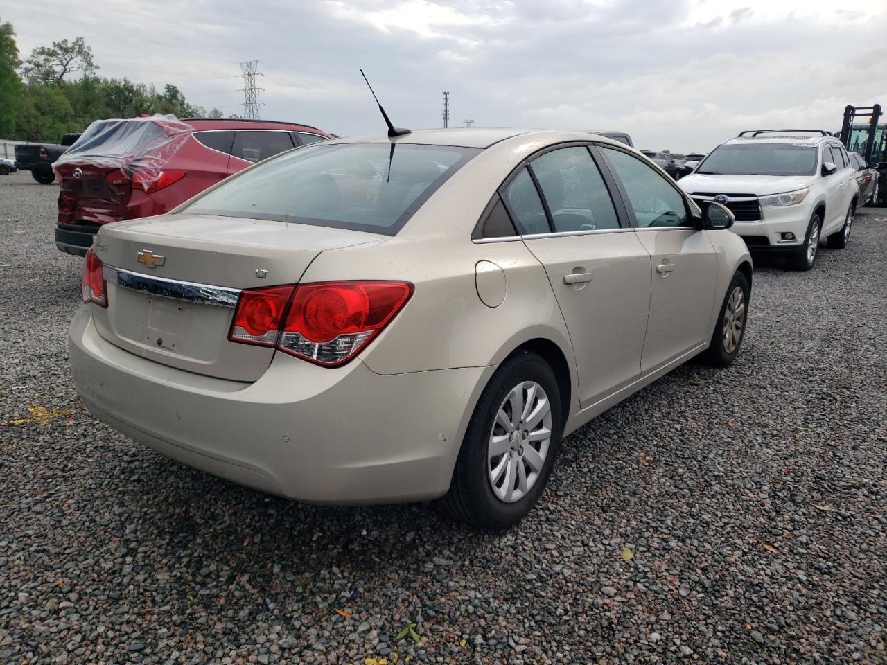 2011 Chev Cruze Lt - Фото 3