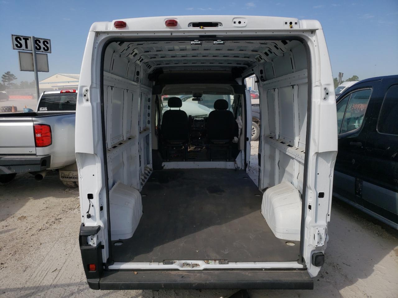 2020 Ram Promaster 2500 2500 High - Фото 6