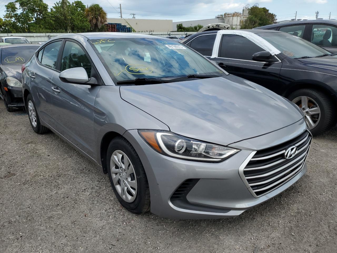 2017 Hyundai Elantra Se - Image 4