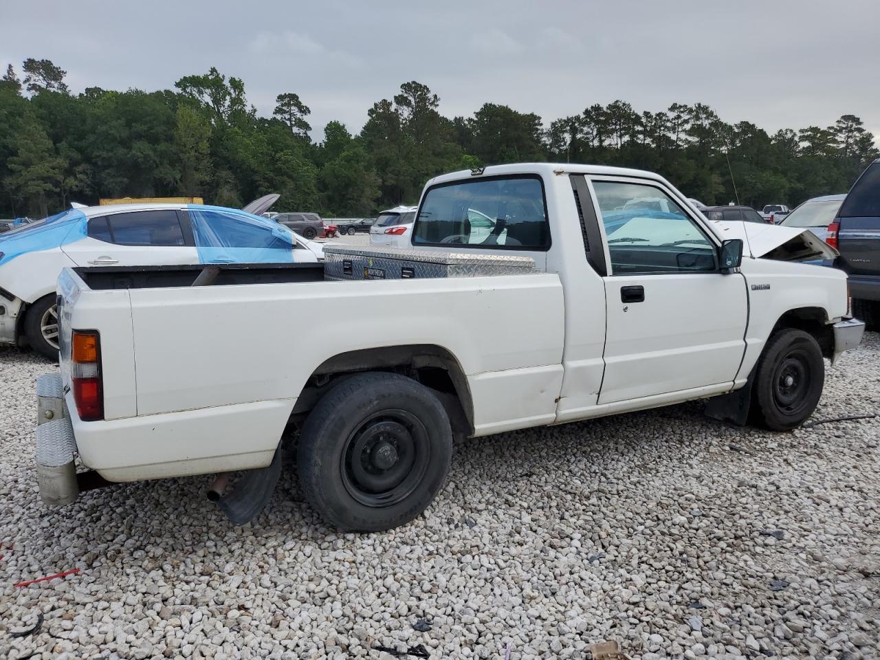 1992 Mitsubishi Mighty Max / S - Фото 3