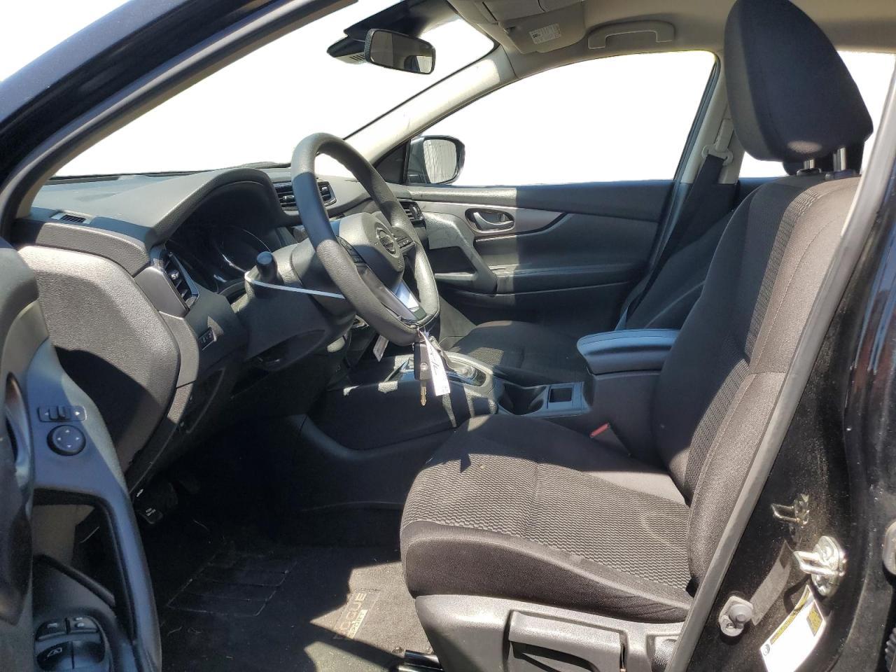 2021 Nissan Rogue Sport S - Фото 7