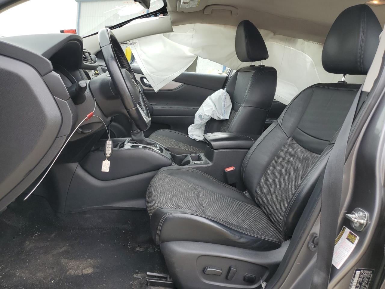 2020 Nissan Rogue Sport S - Фото 7