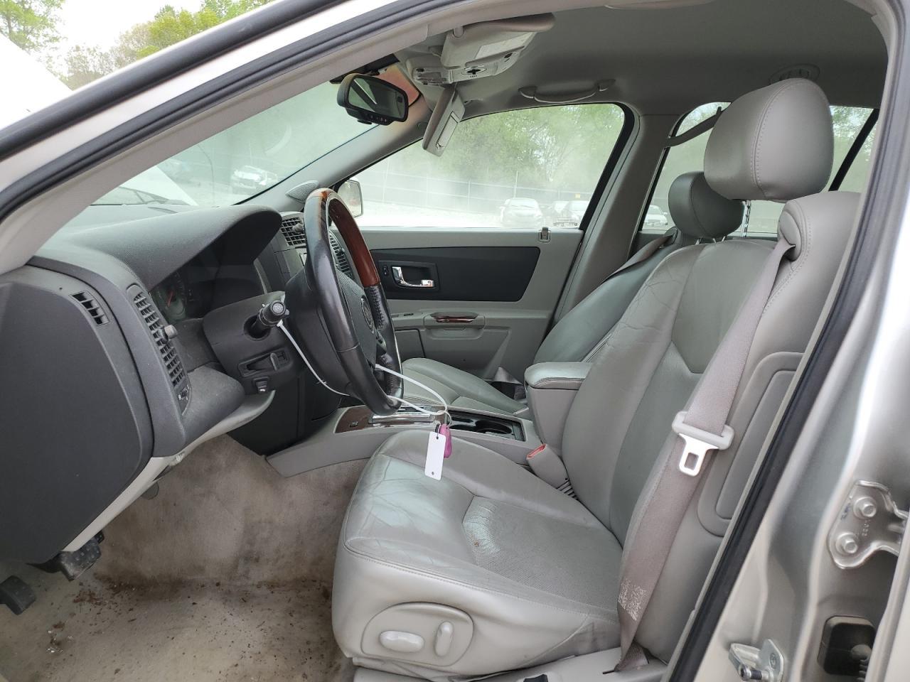 2004 Cadillac Srx - Image 7