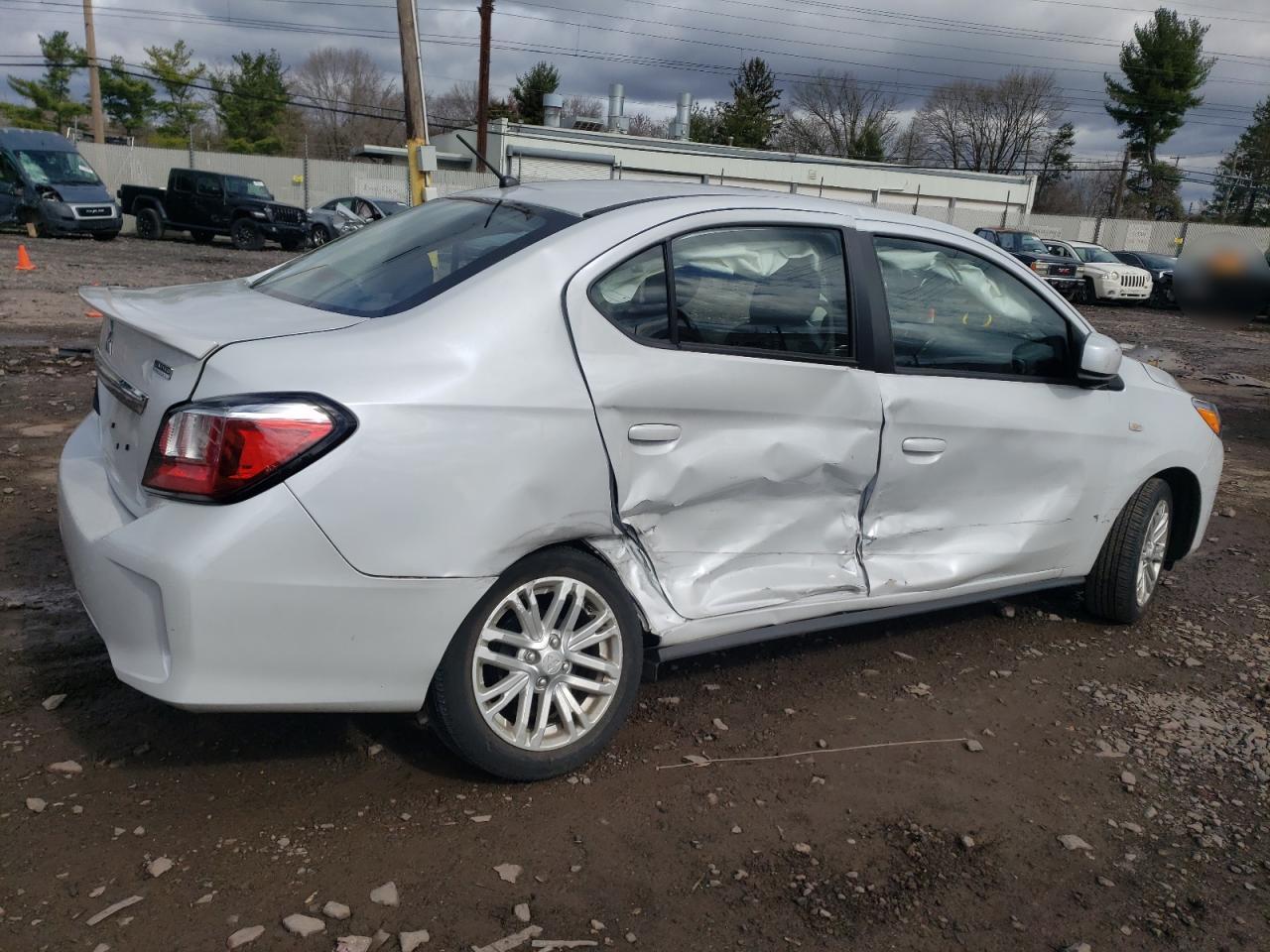 2021 Mitsubishi Mirage G4 Es - Image 3