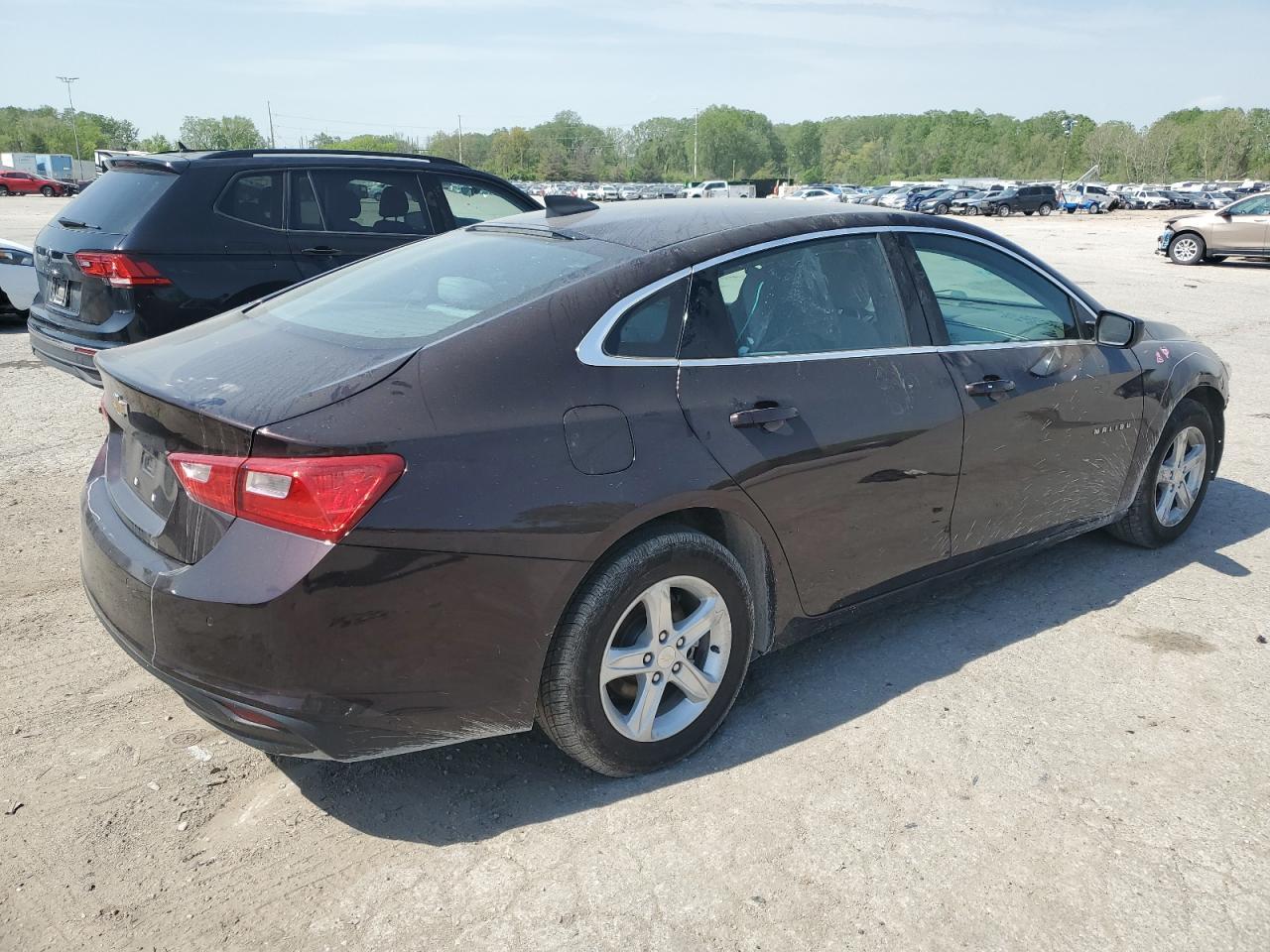 2020 Chevrolet Malibu Ls - Фото 3