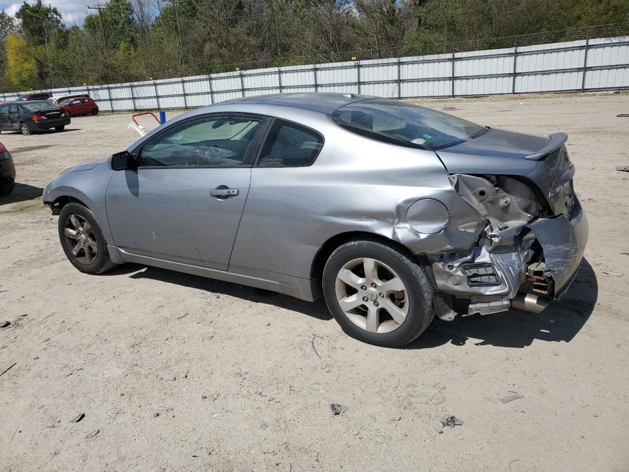 2008 Nissan Altima 2.5S - Фото 2