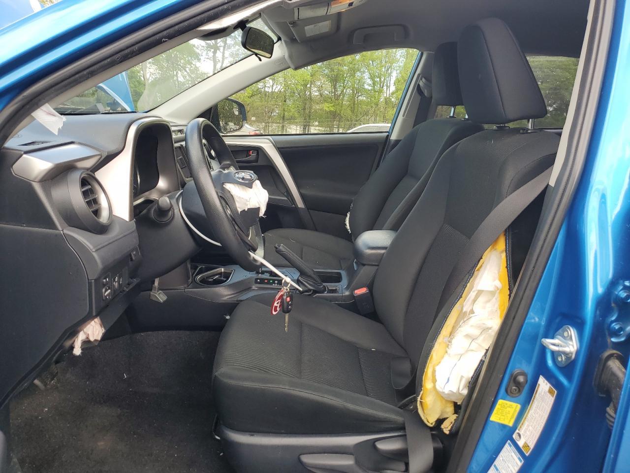 2018 Toyota Rav4 Le - Image 7